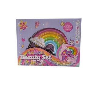 3/$25 Girl's Kawaii Beauty Set Just My Style Rainbow Makeup Palette